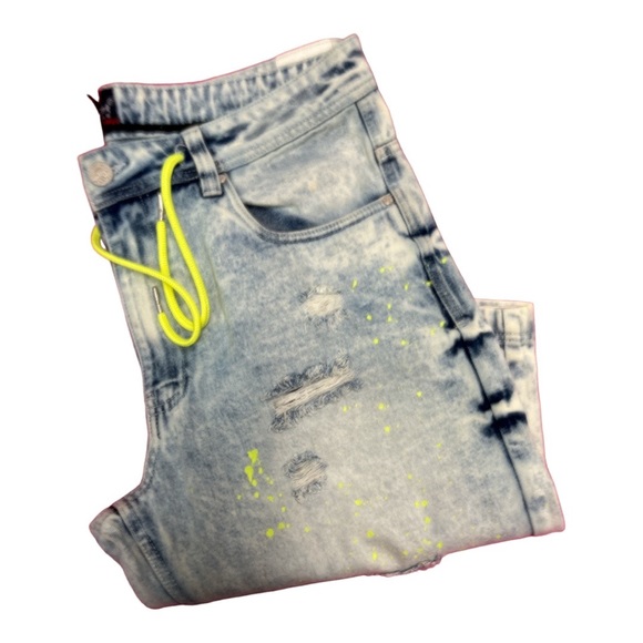 Men’s PREMIUM DENIM SHORTS - Picture 2 of 6